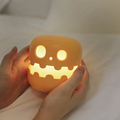 NEU: Spooky Pumpkin Light